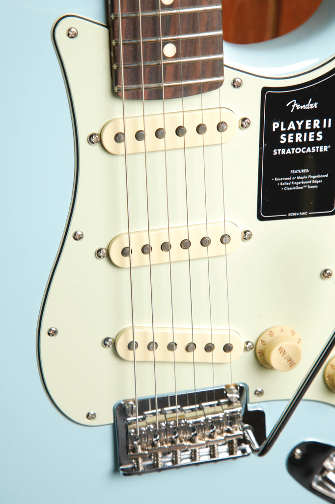 Fender Limited Edition Player II Stratocaster Sonic Blue Electric Guitar
