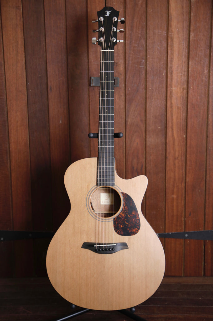 Furch Blue Gc-CM EAS-VTC Acoustic-Electric Guitar