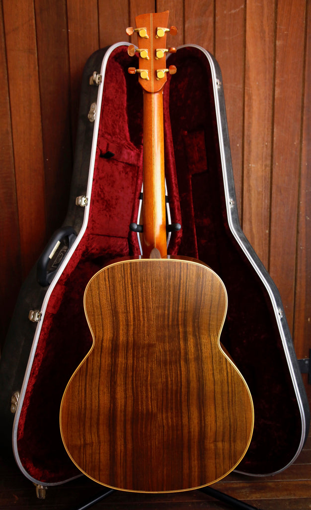 McIlroy AJ226 Spruce/Walnut Acoustic Guitar 2013 Pre-Owned