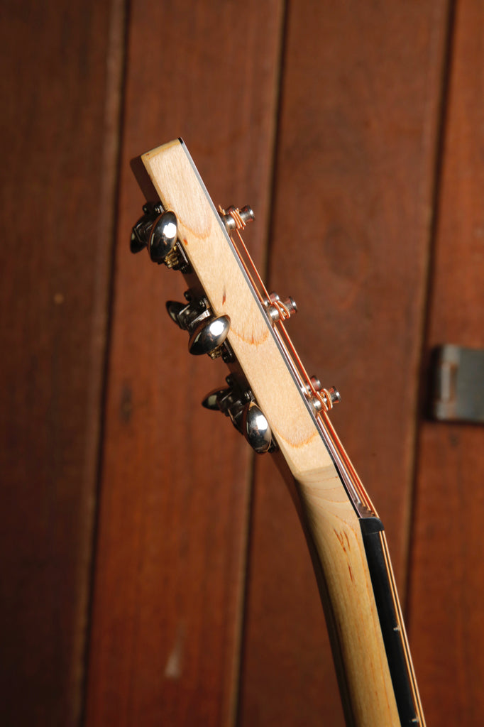 Martin Limited Edition Felix Signature Acoustic Guitar 2004 Pre-Owned