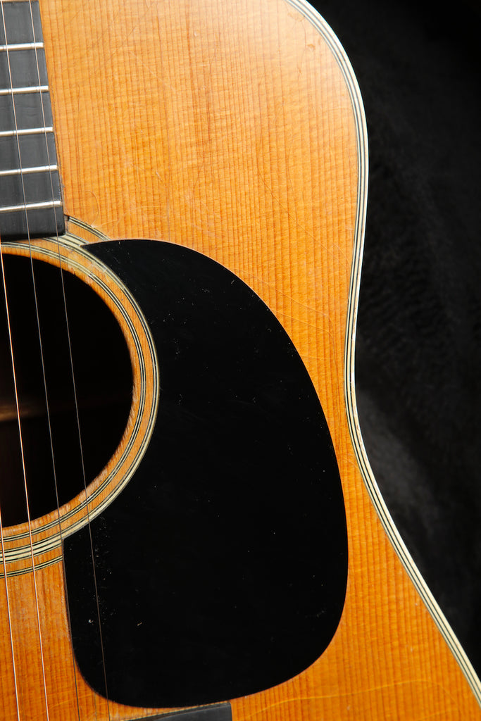 Martin D-28 1971 Vintage Dreadnought Acoustic-Electric Guitar Pre-Owned