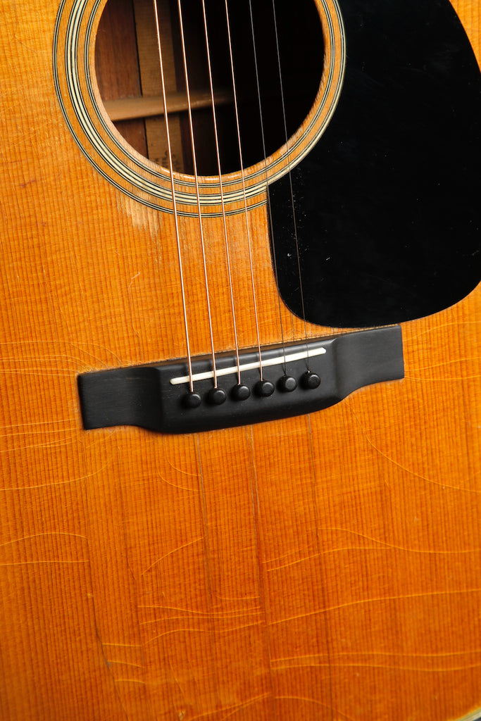 Martin D-28 1971 Vintage Dreadnought Acoustic-Electric Guitar Pre-Owned