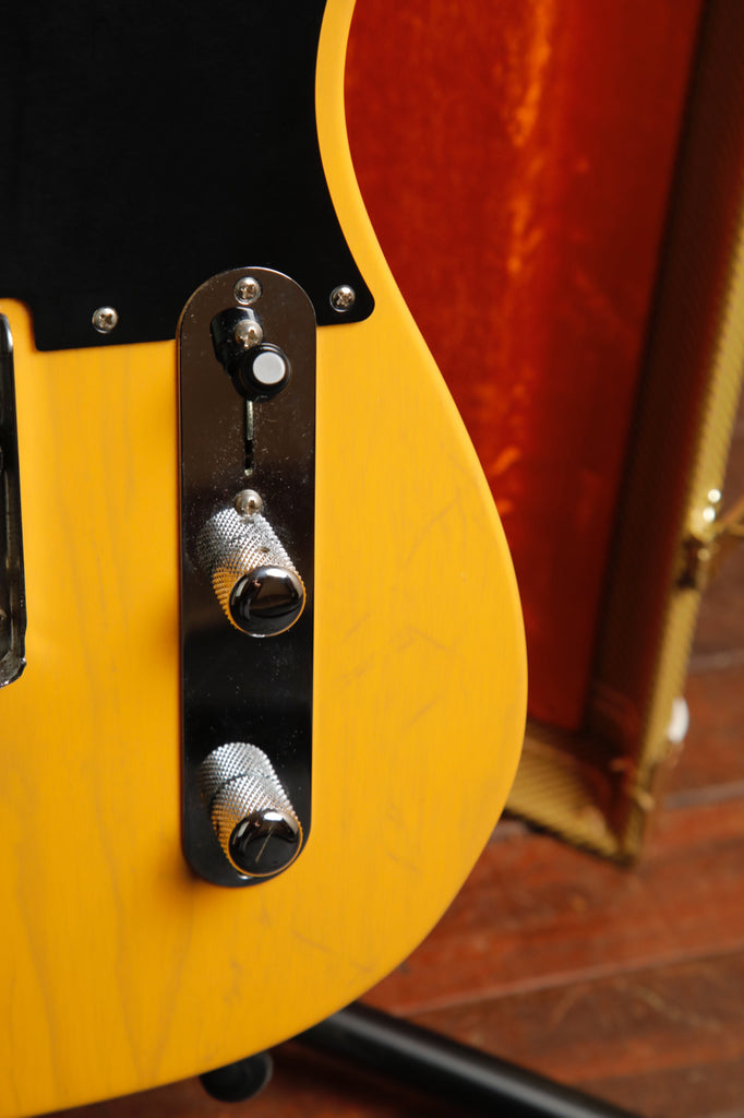 Fender Vintage Hot Rod '52 Telecaster Butterscotch Blonde Electric Guitar Pre-Owned