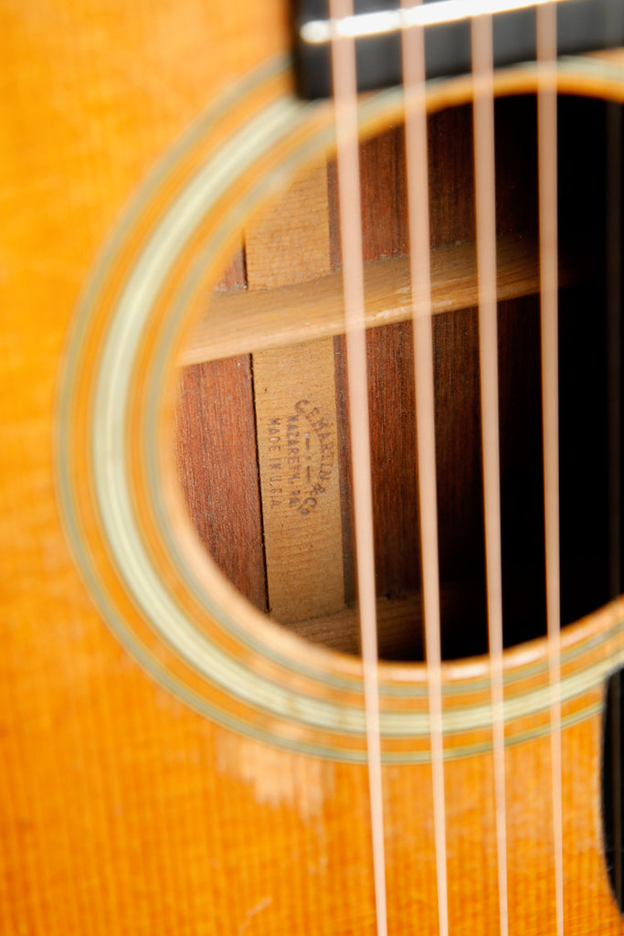 Martin D-28 1971 Vintage Dreadnought Acoustic-Electric Guitar Pre-Owned
