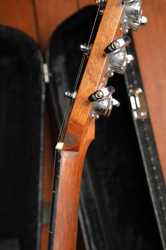 Martin D-28 1971 Vintage Dreadnought Acoustic-Electric Guitar Pre-Owned