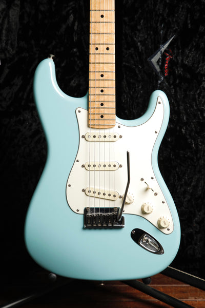 Fender Custom Shop Custom Classic Stratocaster Daphne Blue 2009 Pre-Owned