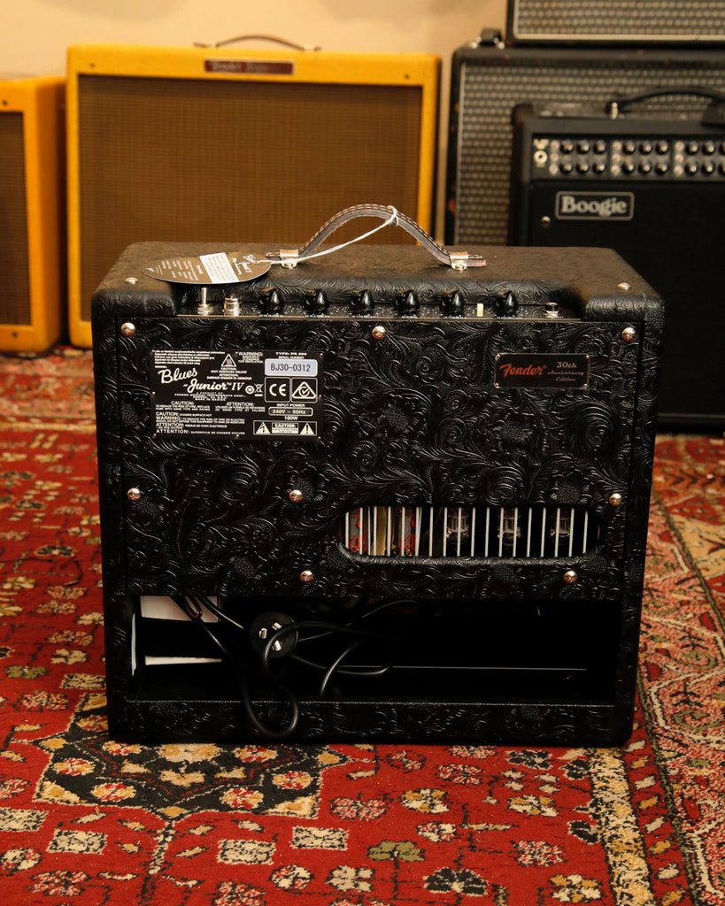 Fender Blues Junior IV 30th Anniversary 15-Watt 1x12" Valve Combo Amplifier