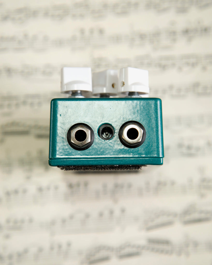 Earthquaker Devices The Depths Optical Vibe Machine Pedal Pre-Owned