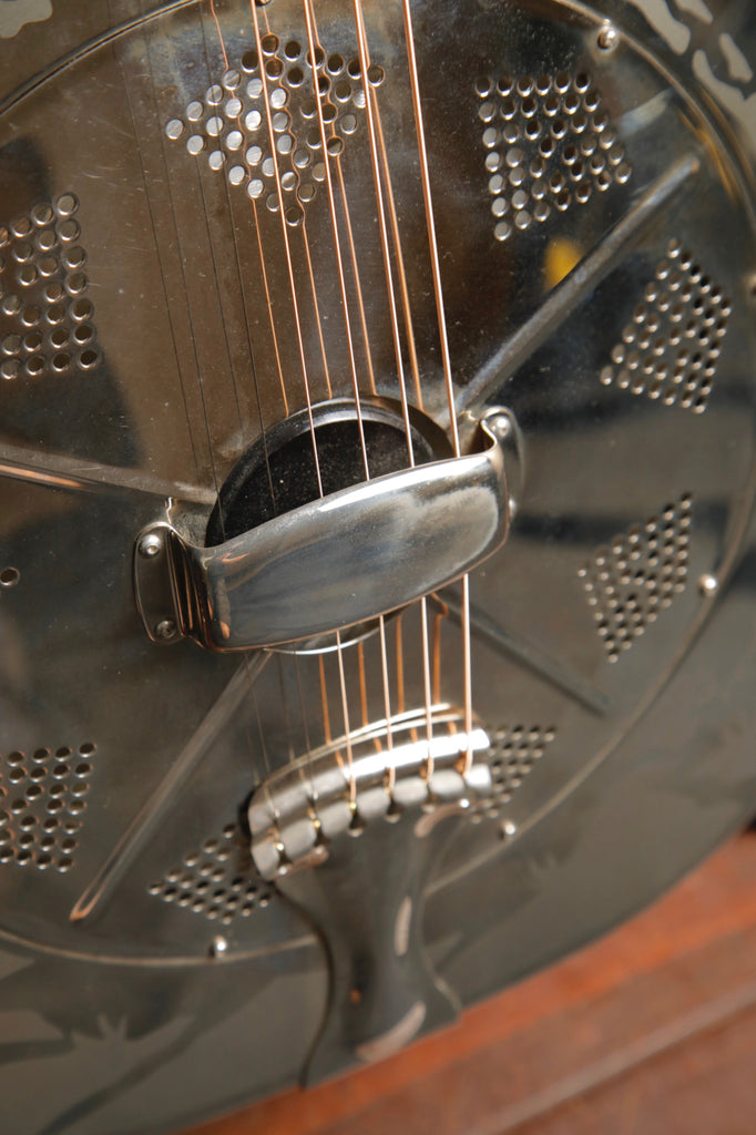 National Style O 12 Fret Single Cone Roundneck Left Handed Resonator Guitar 2008 Pre-Owned