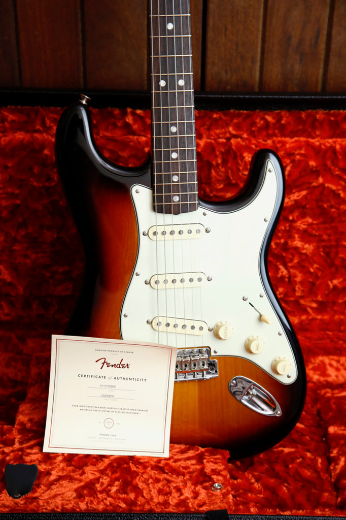 Fender American Original 60's Stratocaster 3-Tone Sunburst Pre-Owned