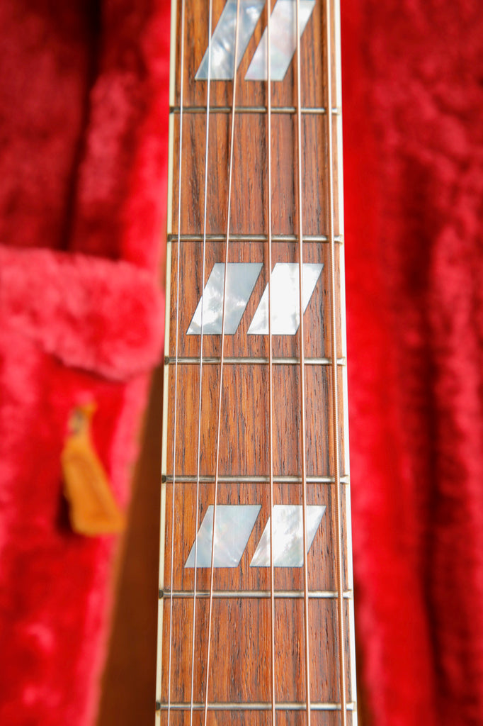 Gibson Custom Dove Left-Handed Acoustic-Electric Guitar Vintage Cherry Sunburst 2024 Pre-Owned