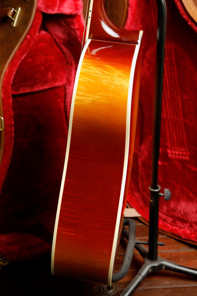 Gibson Custom Dove Left-Handed Acoustic-Electric Guitar Vintage Cherry Sunburst 2024 Pre-Owned