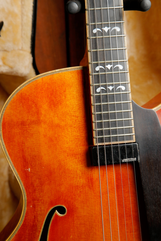 Yunzhi 17" Archtop Hollowbody Electric Guitar Pre-Owned