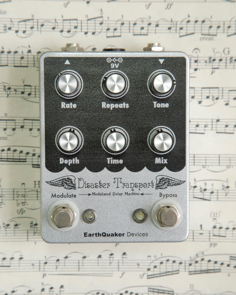 Earthquaker Devices Disaster Transport V3 Modulated Delay Machine Pedal Pre-Owned