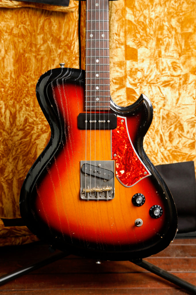Novo Solus F2 3-Tone Burst Electric Guitar