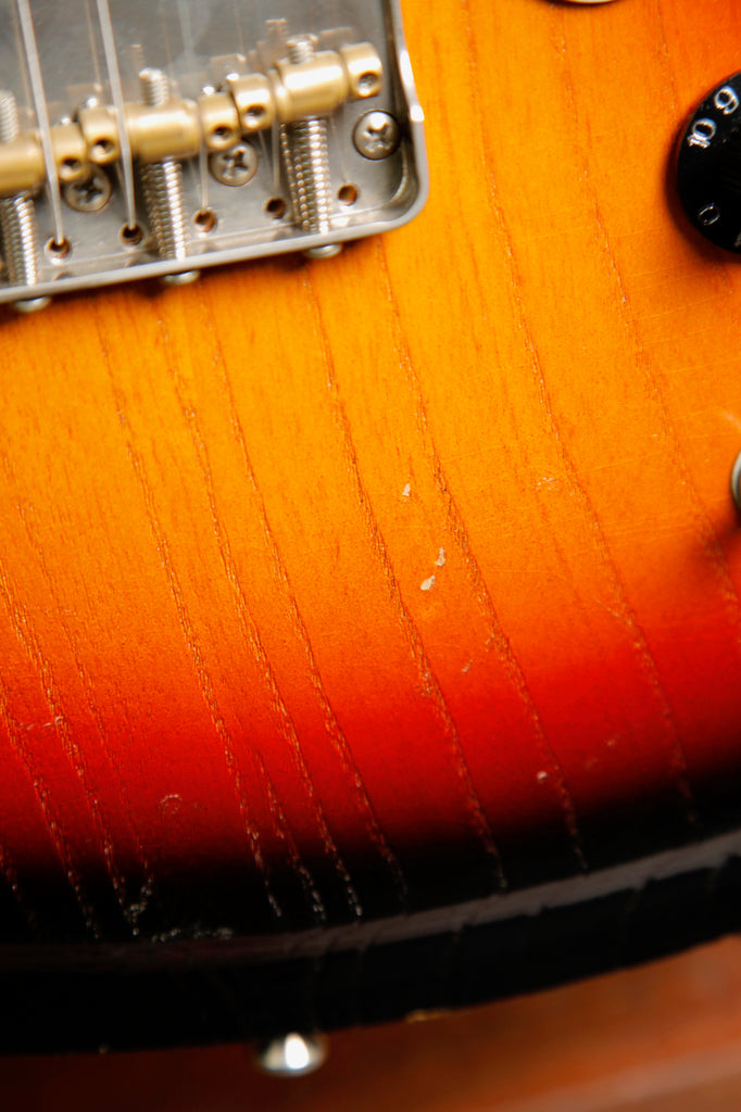 Novo Solus F2 3-Tone Burst Electric Guitar
