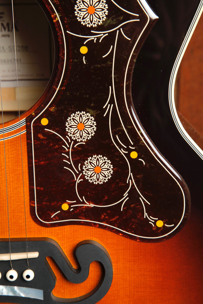 Sigma GJA-SG200 Grand Jumbo Vintage Sunburst Acoustic-Electric Guitar