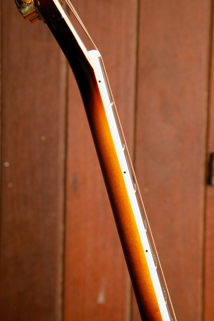 Sigma GJA-SG200 Grand Jumbo Vintage Sunburst Acoustic-Electric Guitar