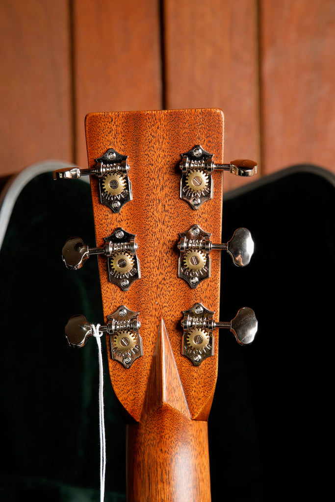 Martin OM-28E Standard Series Acoustic-Electric Guitar