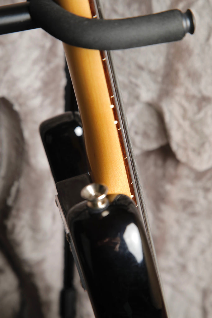 Fender American Professional Fretless Jazz Bass 3-Colour Sunburst Pre-Owned