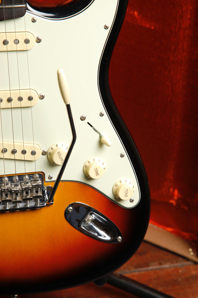 Fender American Vintage II 1961 Stratocaster Sunburst Electric Guitar Pre-Owned
