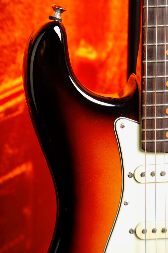 Fender American Vintage II 1961 Stratocaster Sunburst Electric Guitar Pre-Owned