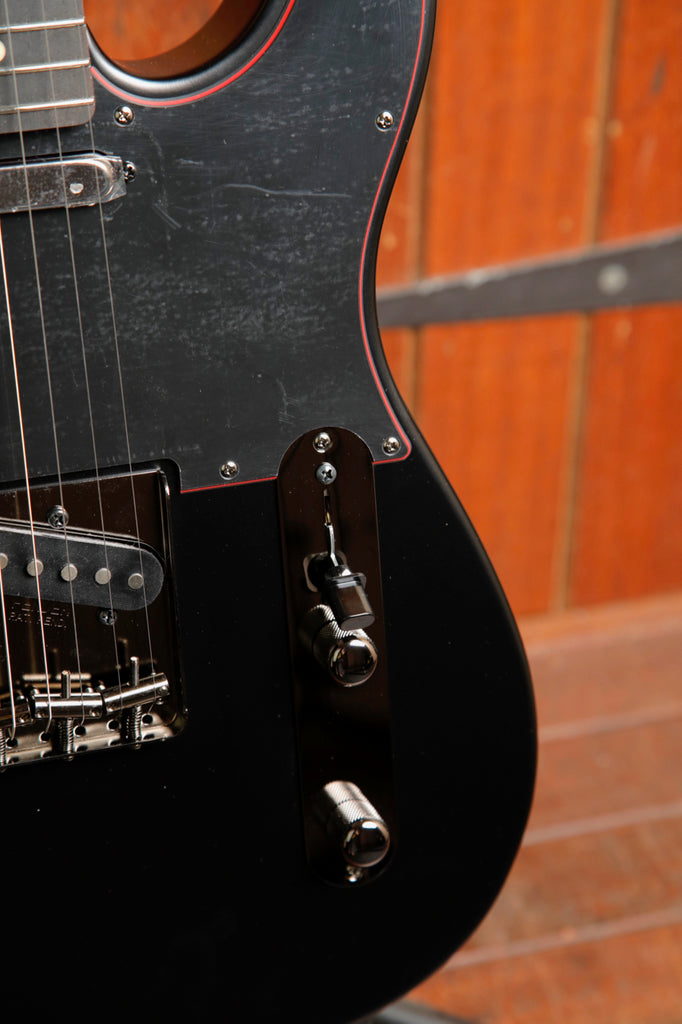 Fender Made in Japan Limited Hybrid II Telecaster Noir Electric Guitar