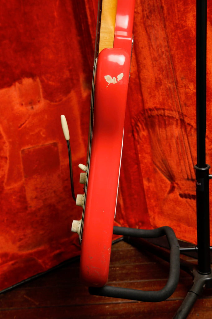 Fender 1962 Stratocaster Fiesta Red Vintage Electric Guitar Pre-Owned