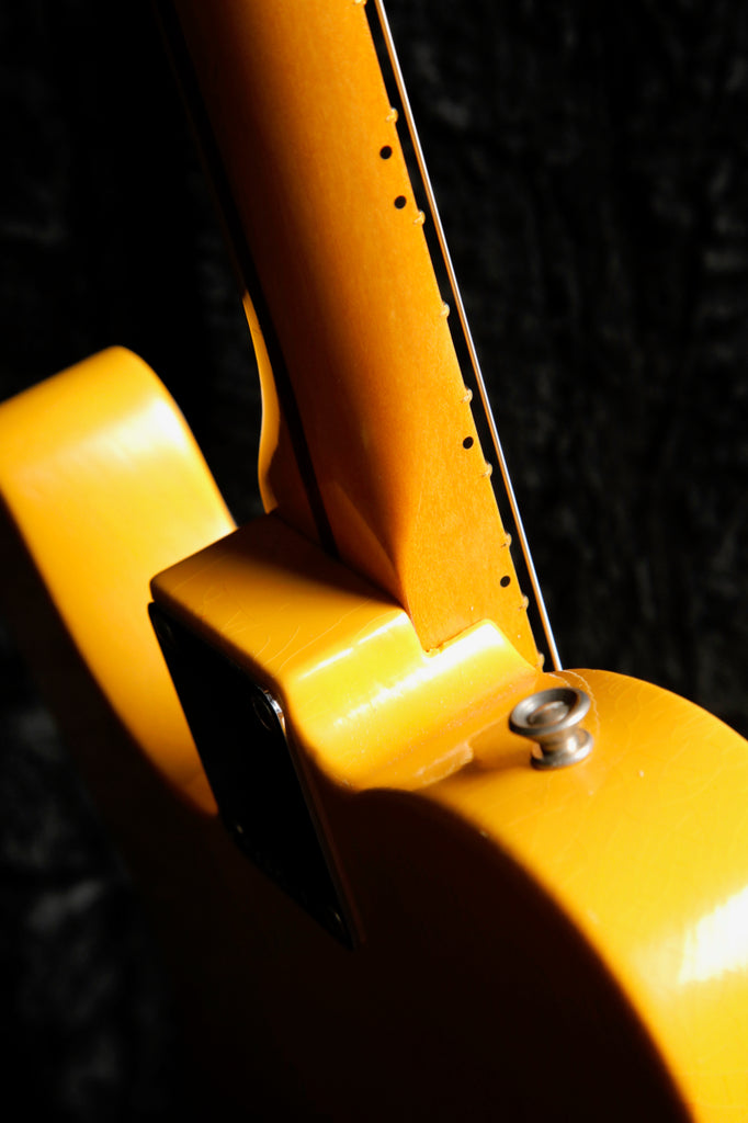 Fender Limited Edition Vintera II Road Worn '50s Telecaster Butterscotch Blonde