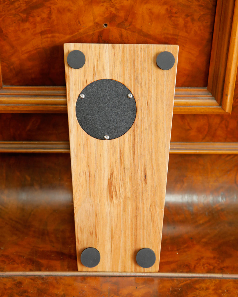 Wild Dog Emu Pro Timber Stompbox