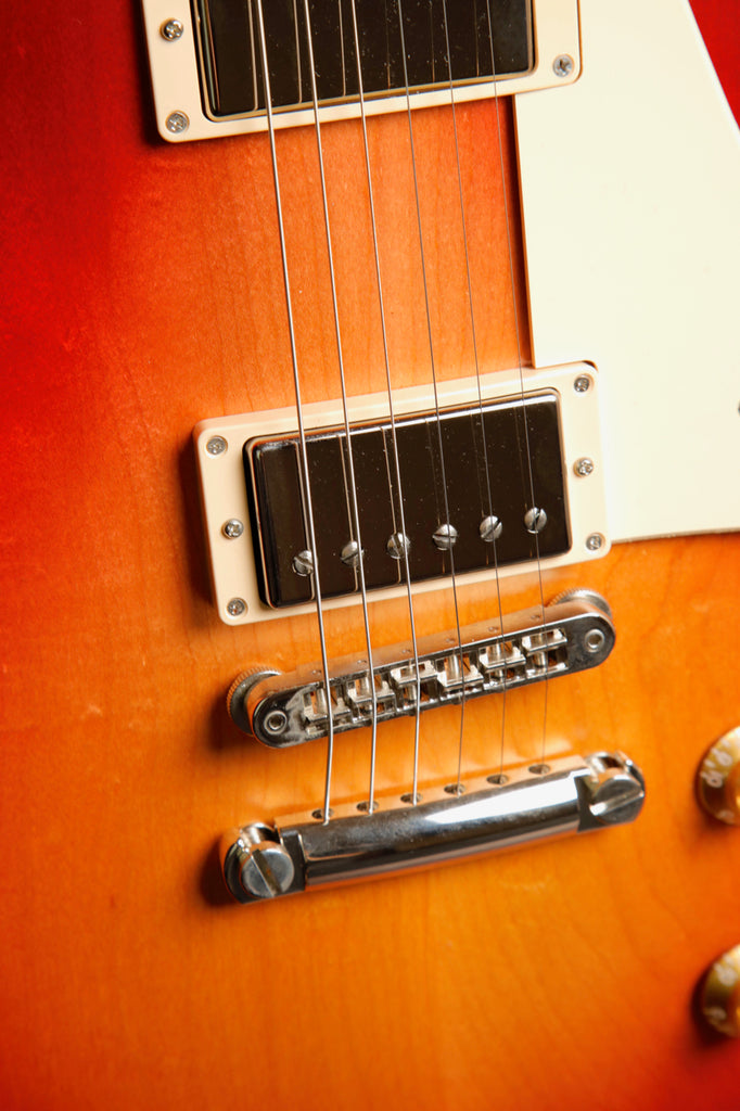 Gibson Les Paul Tribute Satin Cherry Sunburst Electric Guitar 2022 Pre-Owned