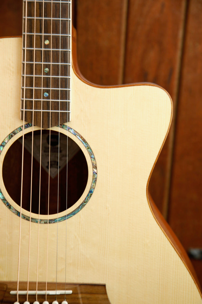 Cole Clark Studio SAN1EC-SMAH Spruce/Mahogany Acoustic-Electric Guitar