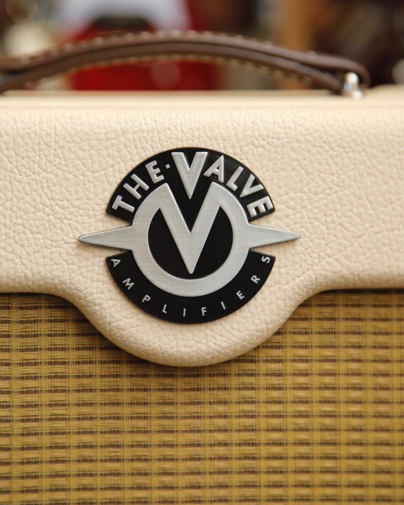 The Valve Amplifer 105 1x12" 5-Watt Valve Amplifier Made In Italy Pre-Owned