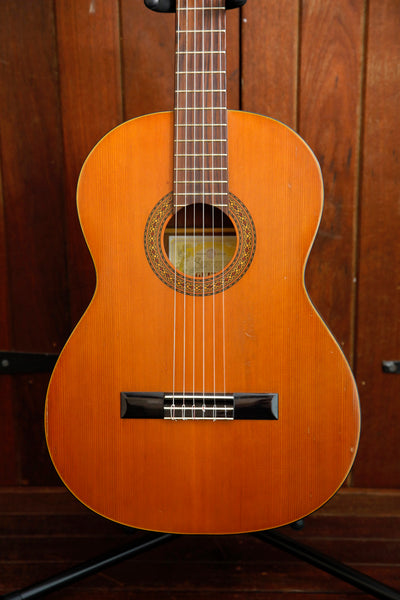 Suzuki Model 3067 Classical Guitar Vintage Made in Japan Pre-Owned