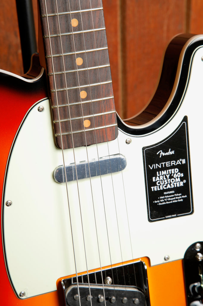 Fender Limited Edition Vintera III Early '60s Custom Telecaster 3-Colour Sunburst
