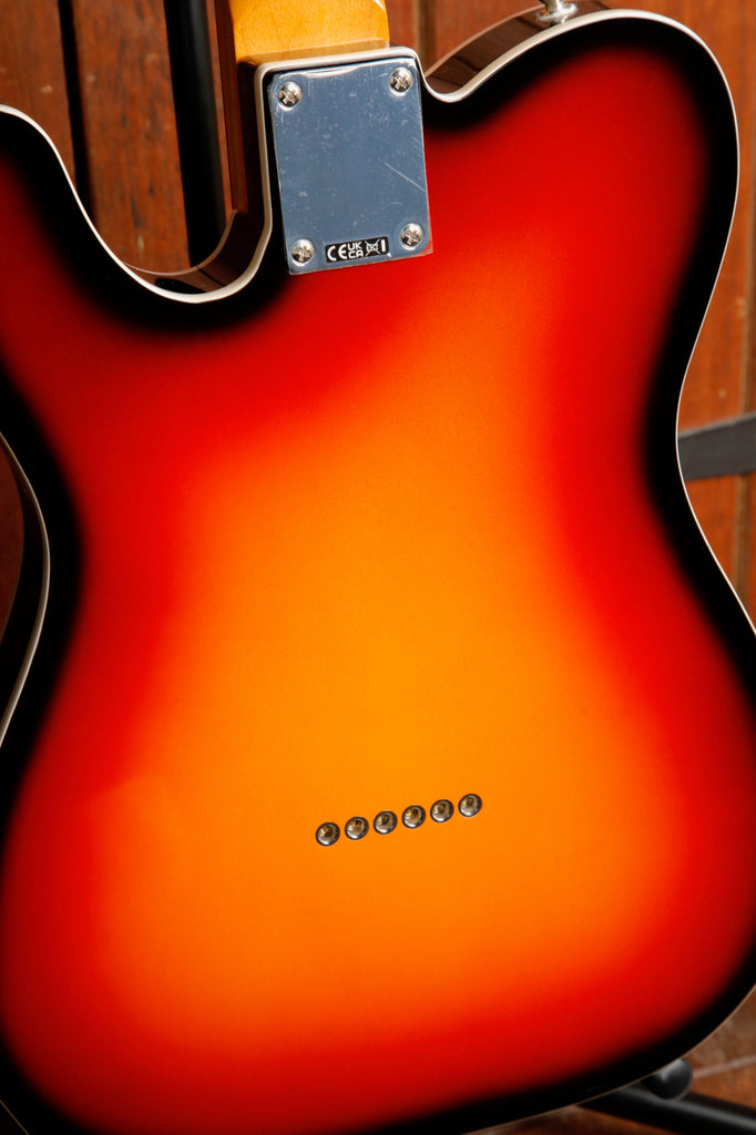Fender Limited Edition Vintera III Early '60s Custom Telecaster 3-Colour Sunburst