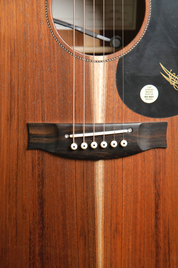 Maton EBW70C Blackwood Dreadnought Acoustic-Electric Guitar