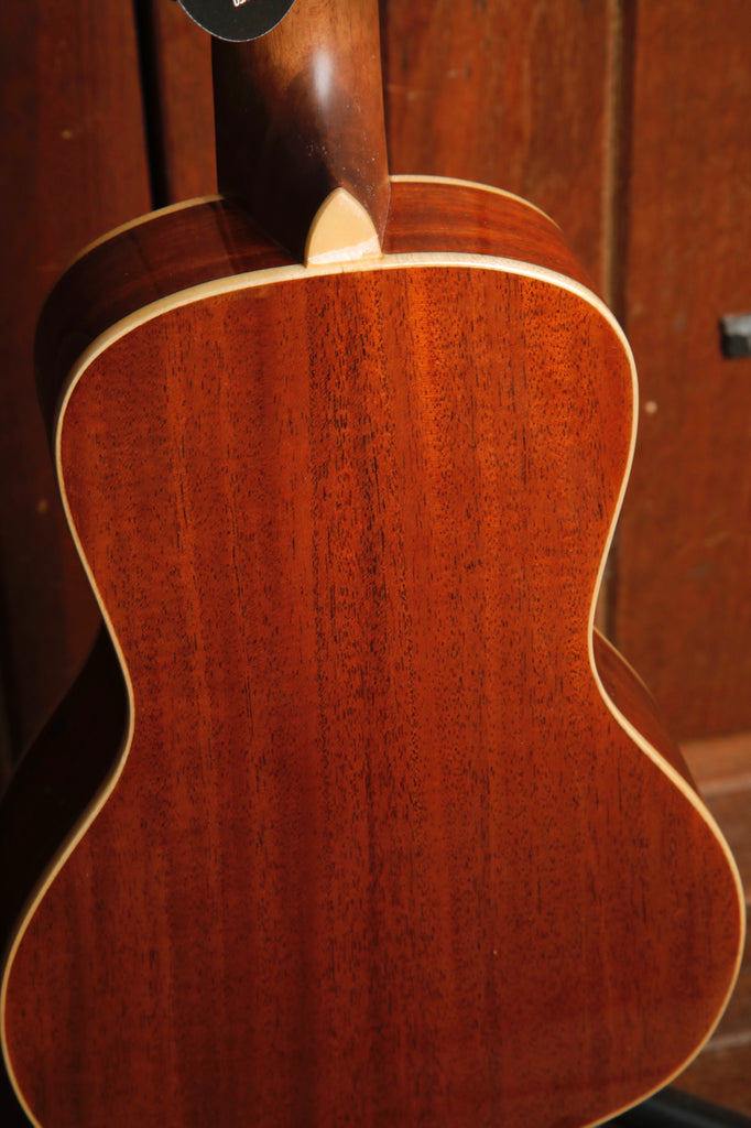 Kala KA-SMH-CG All Solid Mahogany Concert Ukulele
