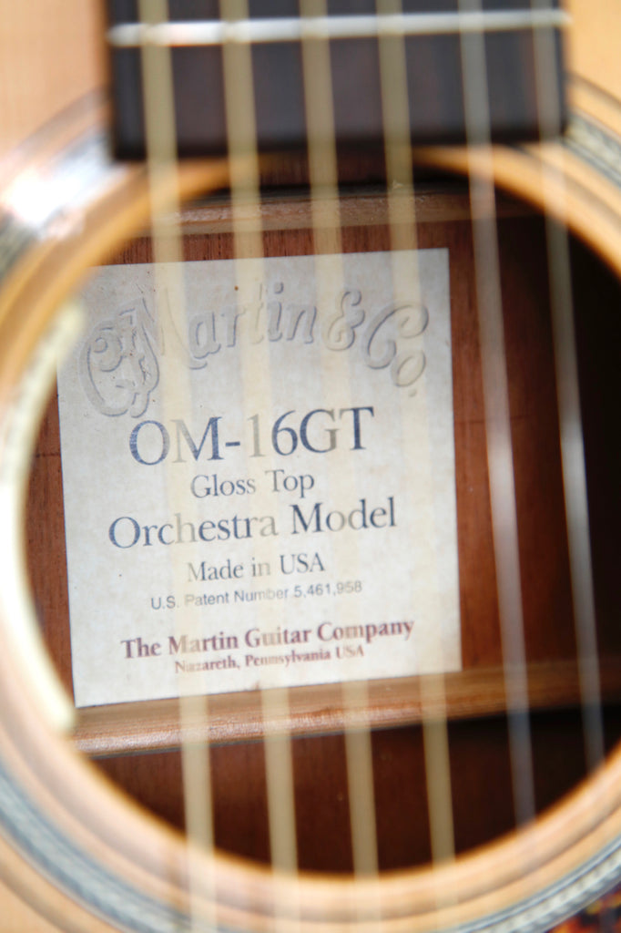 Martin OM-16GT Orchestra Model Acoustic-Electric Guitar 2002 Pre-Owned