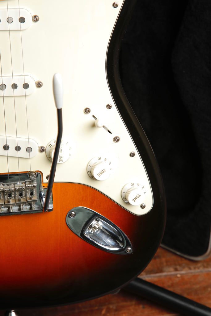 Fender American Standard Stratocaster Sunburst Electric Guitar 2008 Pre-Owned