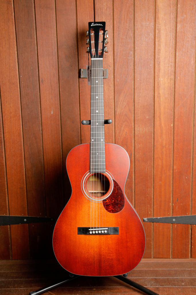 Eastman E1P-CLA Parlour Classic Finish Acoustic Guitar