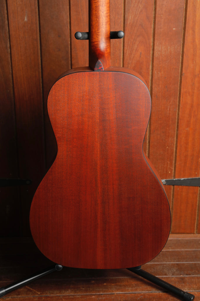 Eastman E1P-CLA Parlour Classic Finish Acoustic Guitar