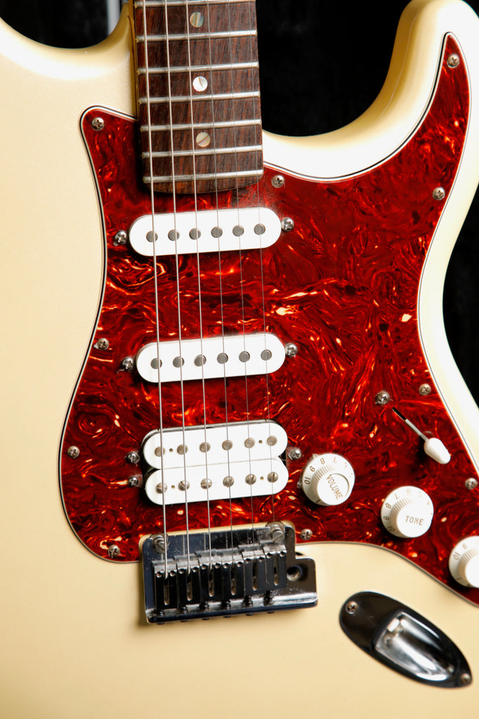 Fender American Deluxe Stratocaster HSS Olympic Pearl Electric Guitar 2006 Pre-Owned