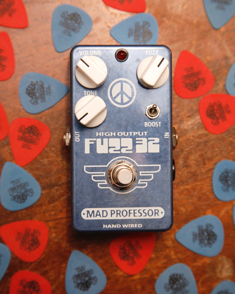 Mad Professor Fuzz 32 Limited Edition Hand-Wired Fuzz Pedal Turqoise Pre-Owned