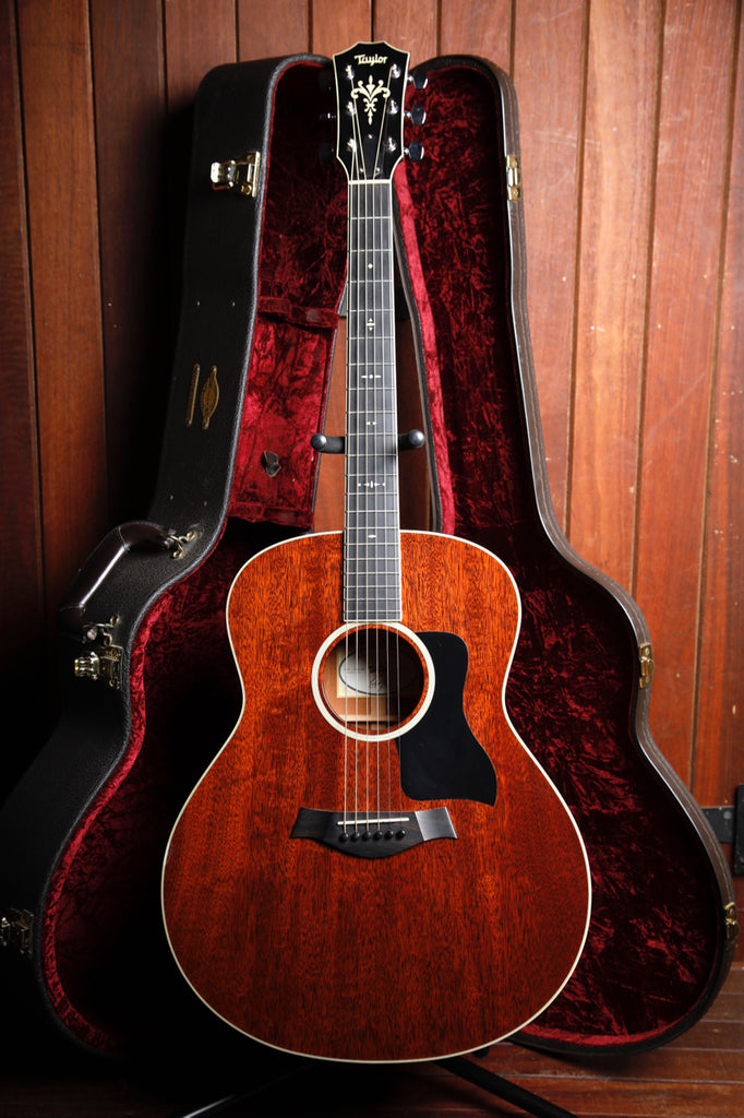 Taylor 528e First Edition Grand Orchestra Acoustic-Electric Guitar Pre-Owned