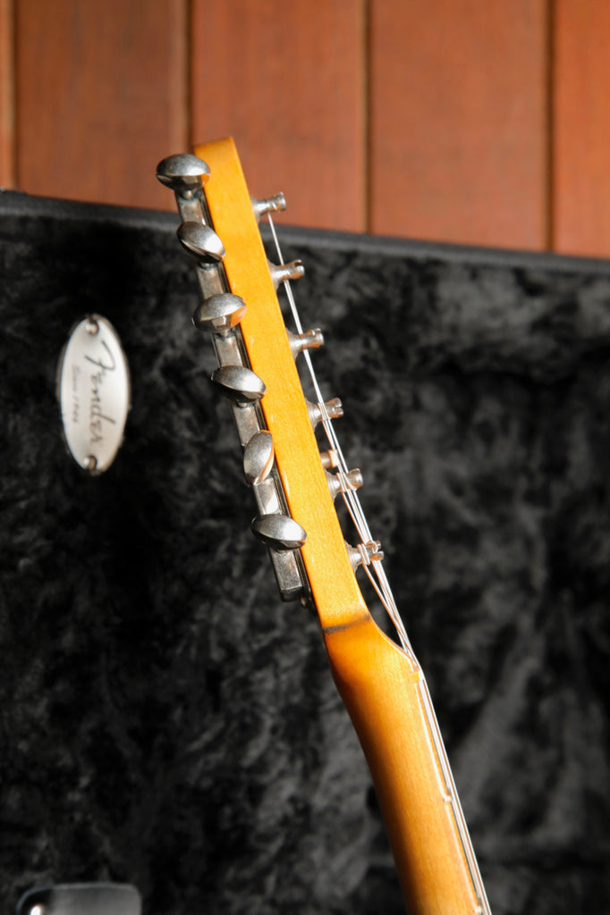 Fender Limited Edition Vintera II Road Worn '60s Stratocaster Black B-Stock