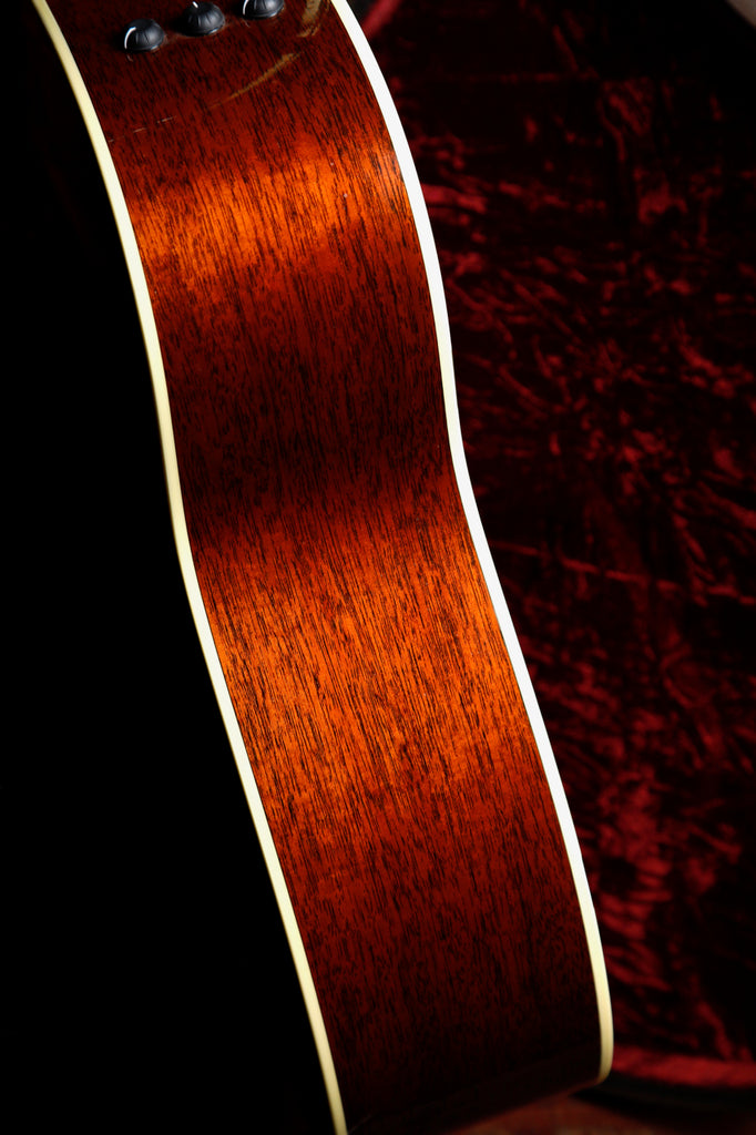 Taylor 528e First Edition Grand Orchestra Acoustic-Electric Guitar Pre-Owned