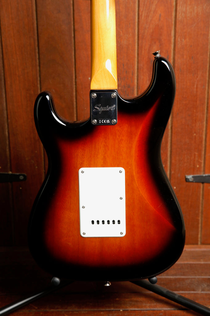 Squier Classic Vibe '60s Stratocaster 3-Tone Sunburst Electric Guitar