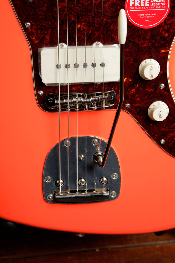Squier Classic Vibe 60's Jazzmaster Tahitian Coral
