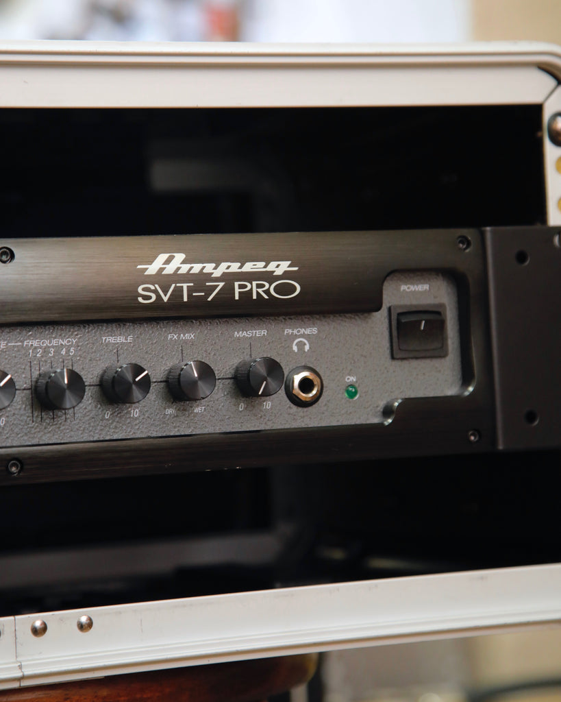 Ampeg SVT-7 Pro Bass Amplifier Head Pre-Owned